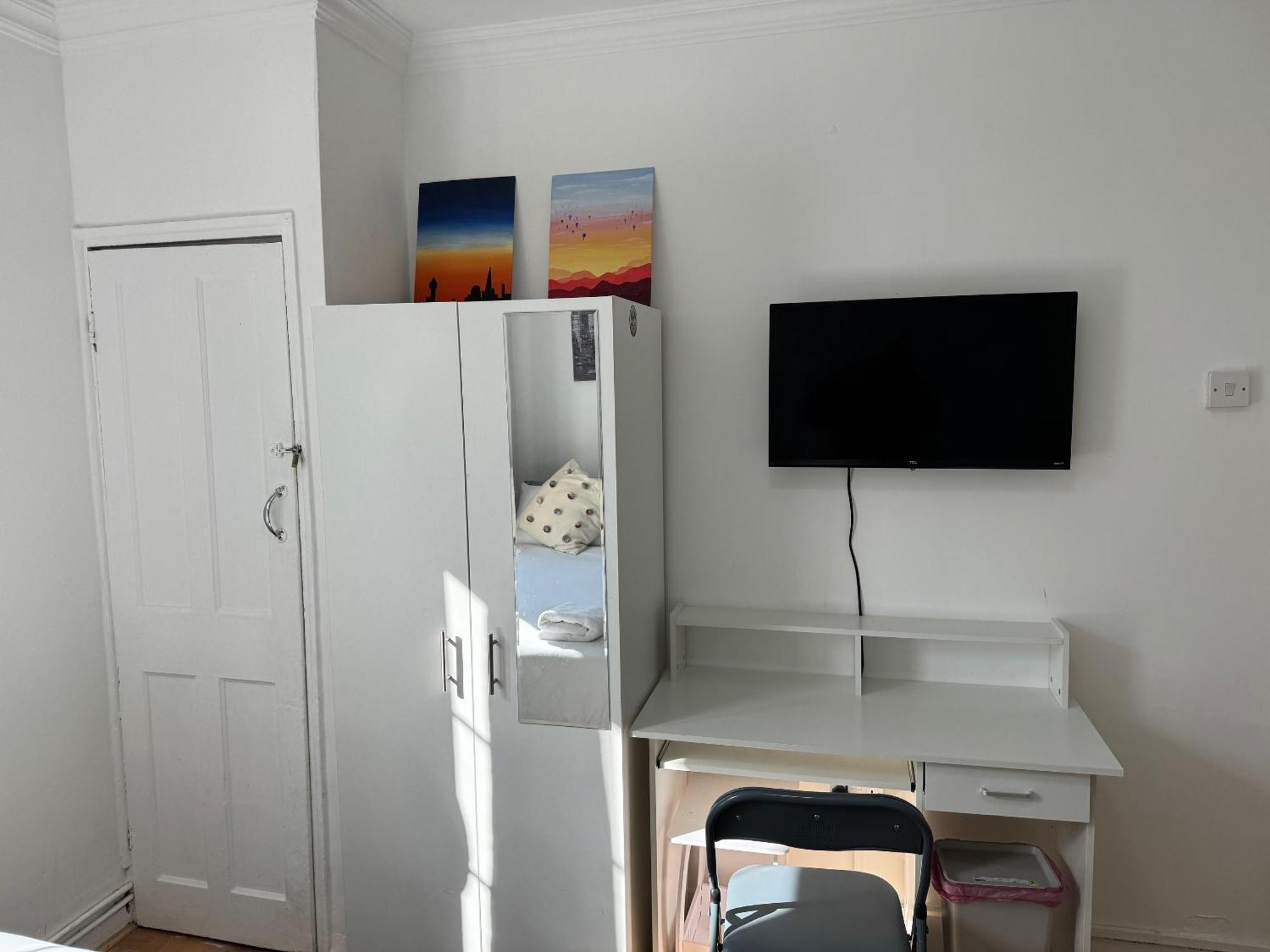 לונדון Budget Grey House מראה חיצוני תמונה